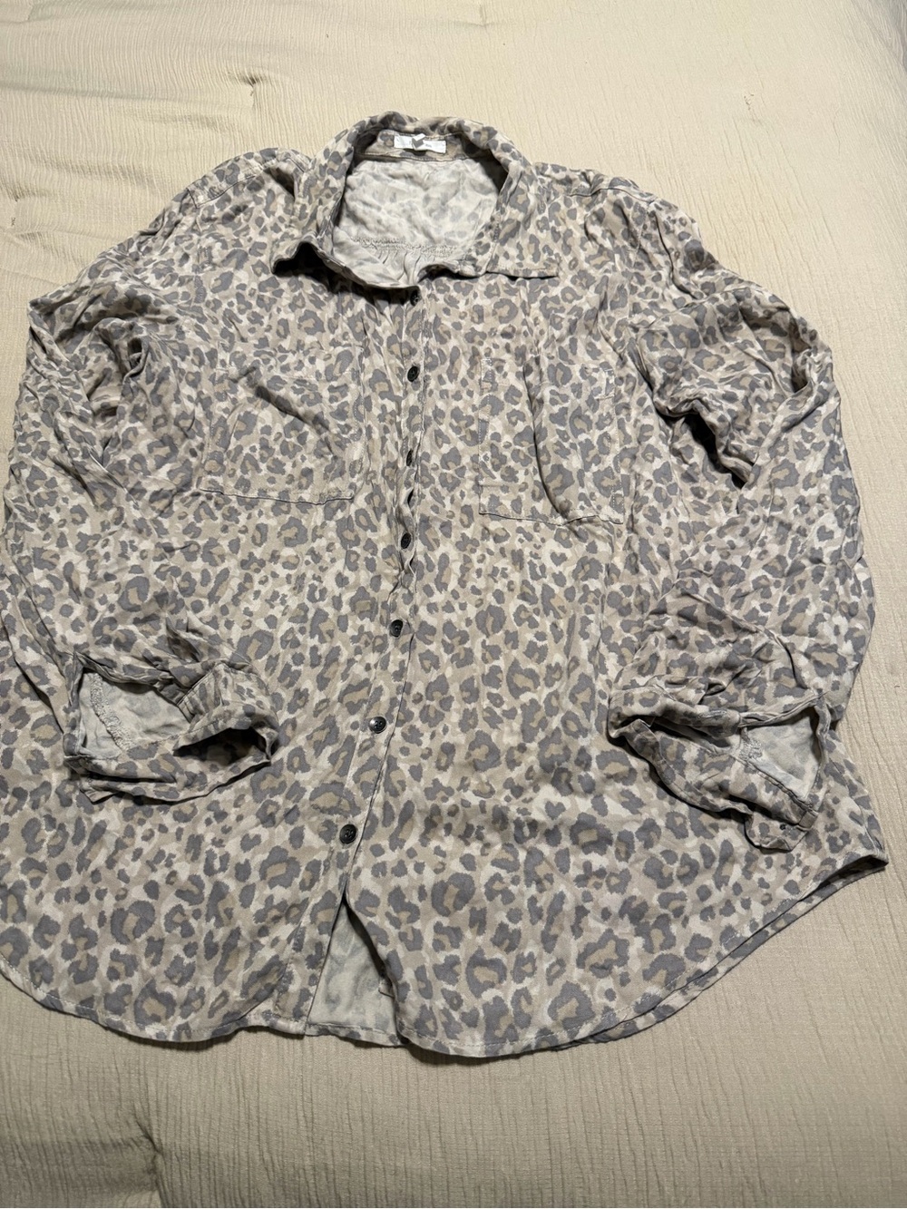 Maurices Grey/Tan Leopard Print Button-Down Shirt